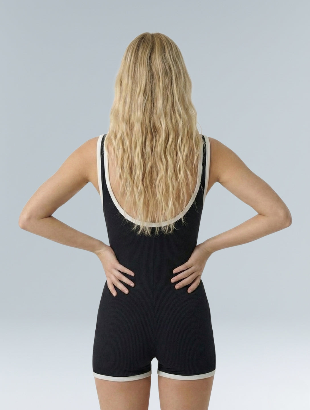 Outlined Geribbelde Bodysuit